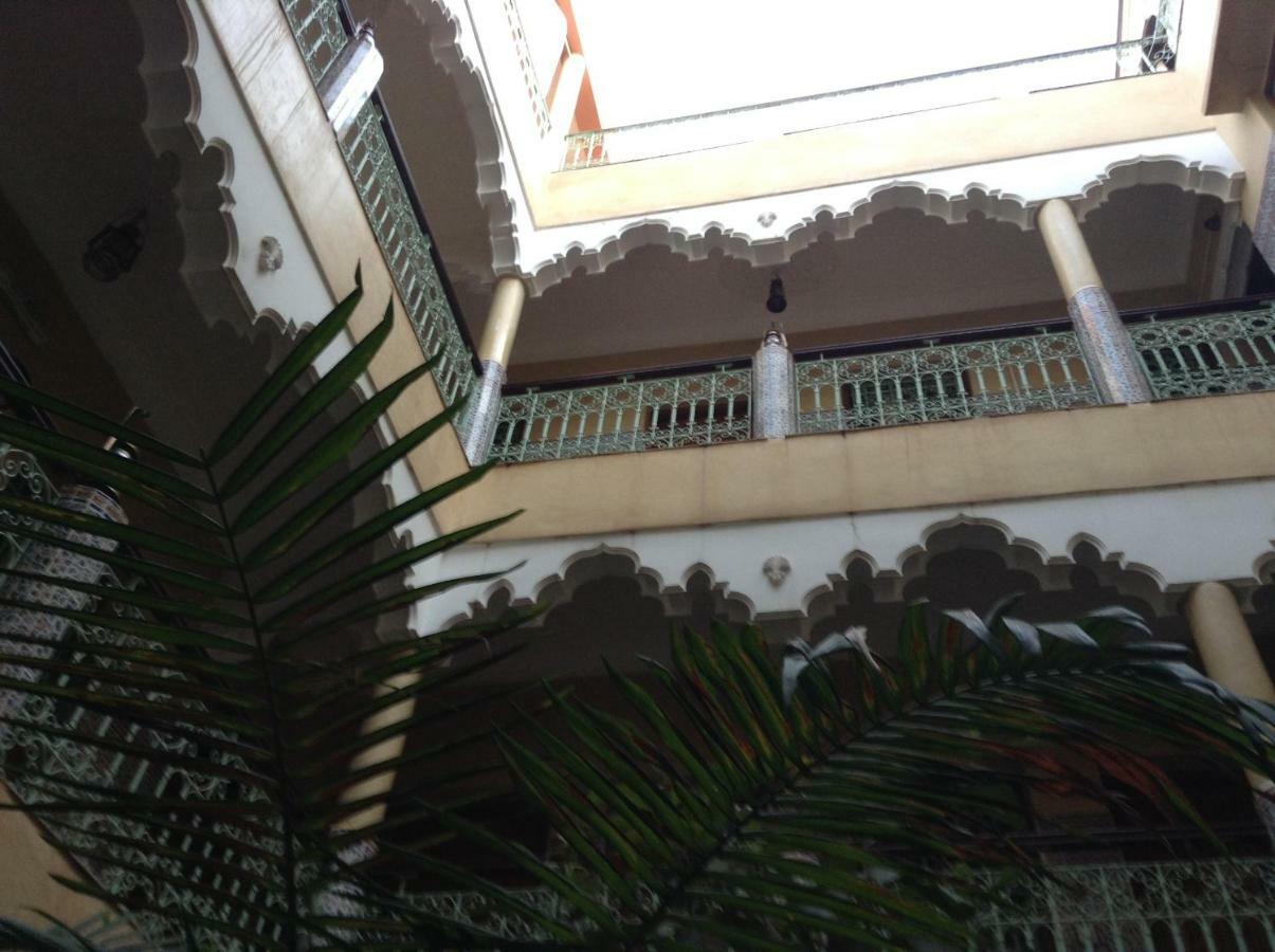 Hotel Faouzi Marrakesz Zewnętrze zdjęcie